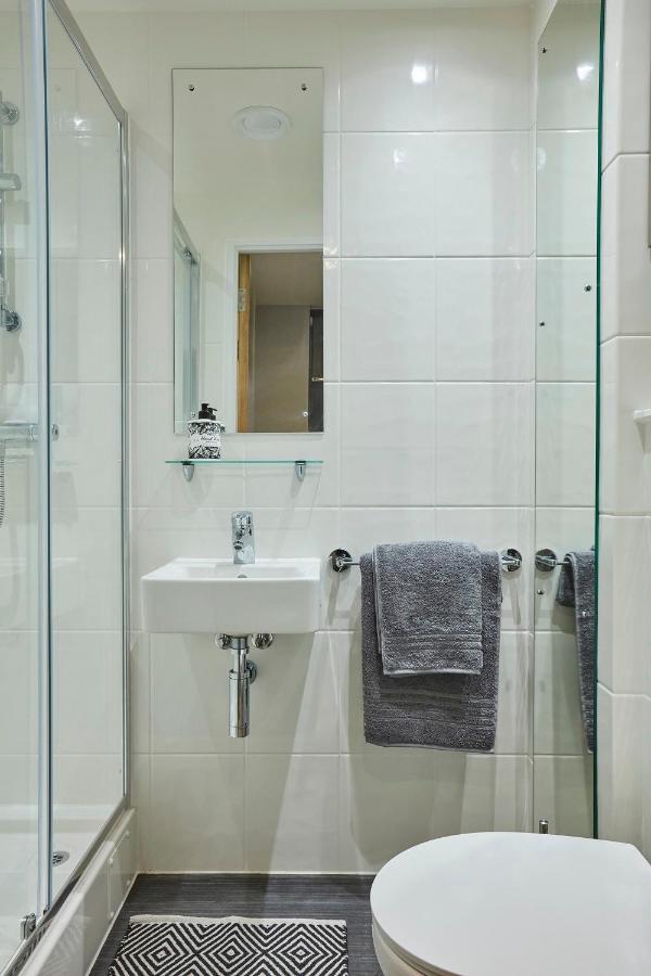 Crown Place Norwich: Student-focused With Shared Kitchen * Norwich