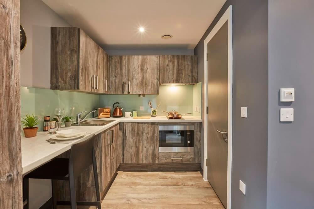 Crown Place Norwich: Student-focused With Shared Kitchen Apartment