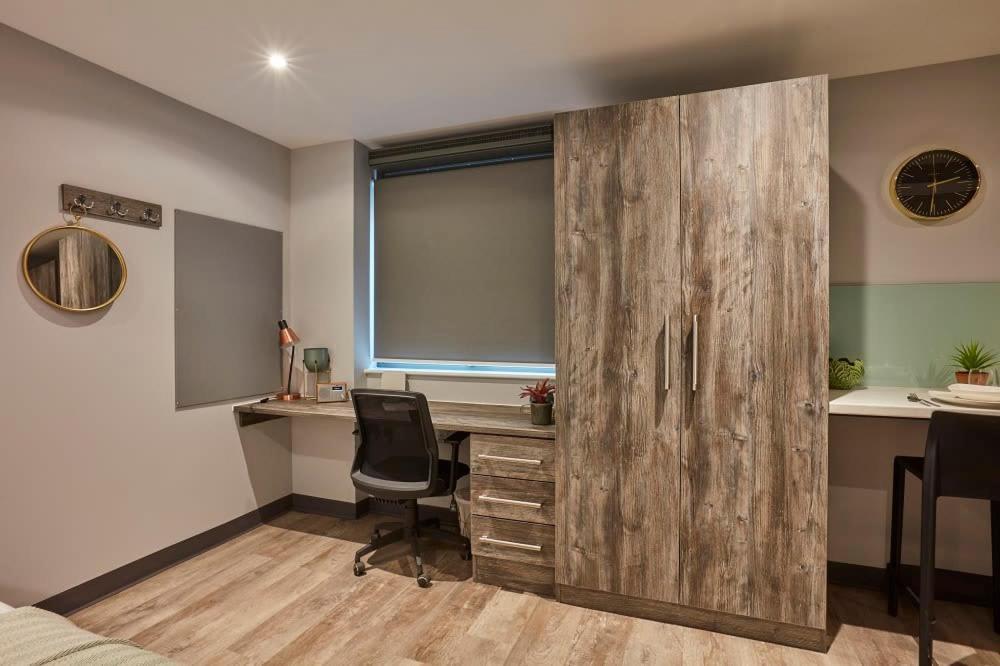 Apartment Crown Place Norwich: Student-focused With Shared Kitchen *