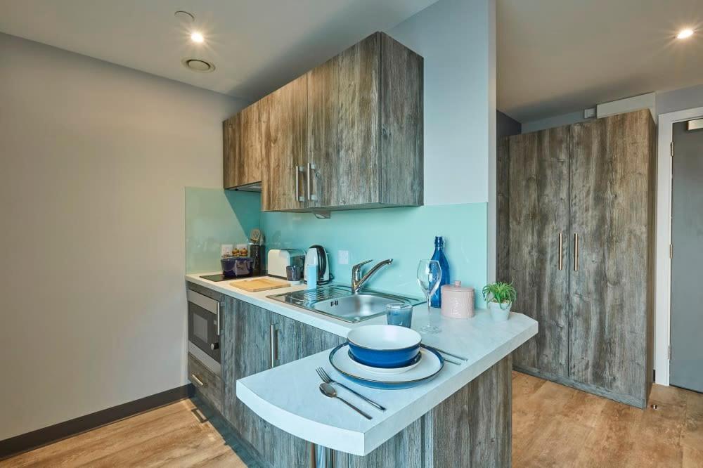 Apartment Crown Place Norwich: Student-focused With Shared Kitchen *